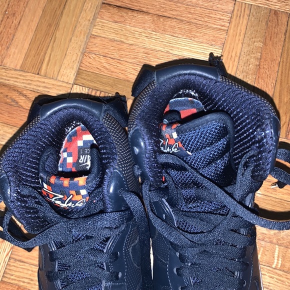 Nike Vintage Hi-Top Air Force 1 - Picture 6 of 15